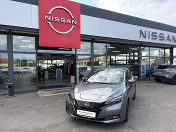 NISSAN