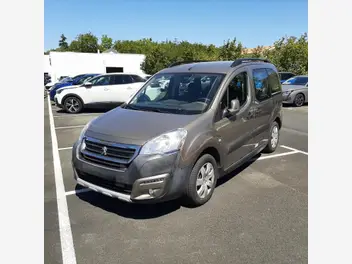PEUGEOT
