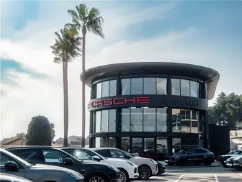 PORSCHE
