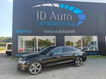 AUDI