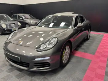 PORSCHE