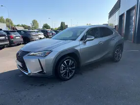 lexus-ux-2021-auto-106848-km-hybrides-1