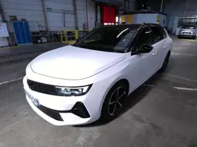 opel-astra-vi-2024-auto-9607-km-hybrides-1