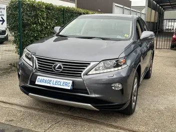 LEXUS