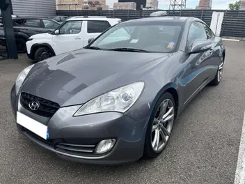 hyundai-genesis-coupe-2012-auto-119000-km-essence