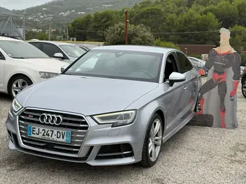 AUDI