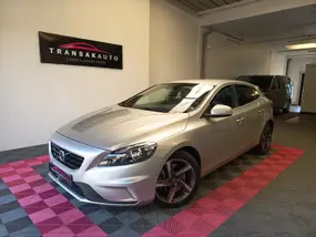 volvo-v40-ii-2015-auto-225000-km-diesel-1