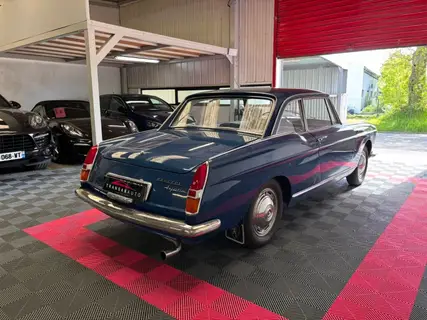 PEUGEOT 404