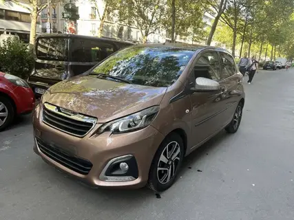 PEUGEOT 108