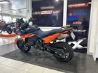 ktm-smt-890-2026-manual-1500-km-essence-3