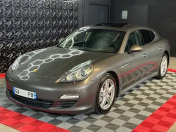 PORSCHE
