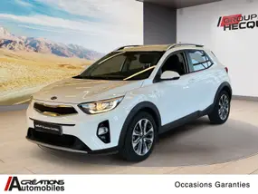 kia-stonic-2019-manual-93227-km-essence-1
