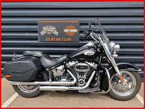 harley-davidson-softail-h-classic-1868-2023-manual-23428-km-essence-1