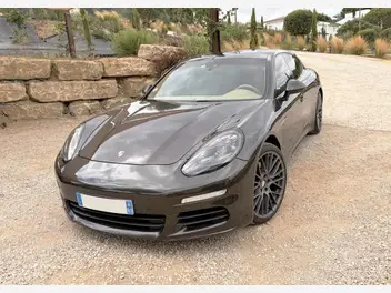 PORSCHE