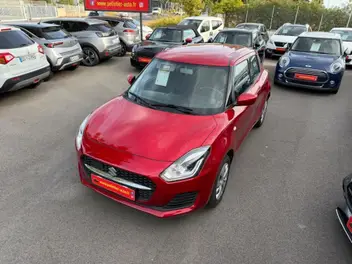 SUZUKI