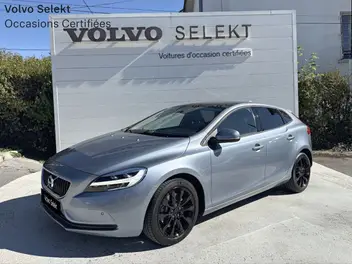 volvo-v40-ii-phase-2-2019-auto-16367-km-essence