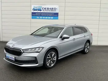 skoda-superb-iv-combi-2025-auto-19300-km-diesel