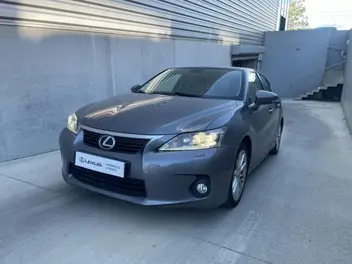 LEXUS