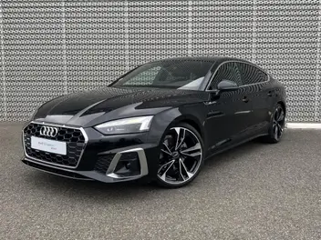 AUDI