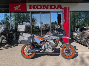 ktm-smt-890-2024-manual-11254-km-essence