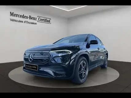 MERCEDES EQA