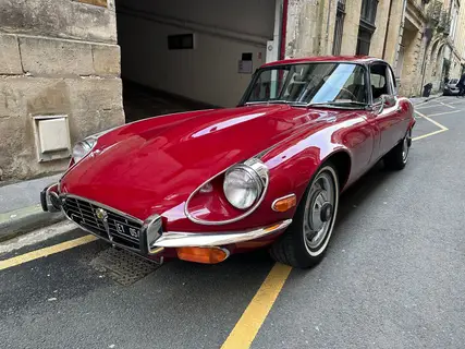JAGUAR TYPE E