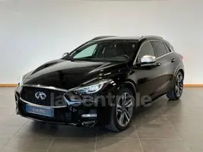 infiniti-q30-2016-auto-158000-km-essence-1