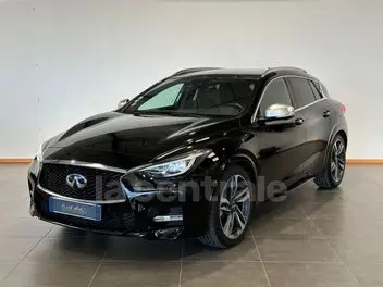 infiniti-q30-2016-auto-158000-km-essence