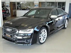 audi-s8-iii-phase-2-2018-auto-61000-km-essence-1