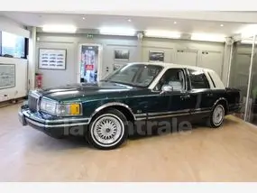 lincoln-town-car-1992-auto-137541-km-essence-1
