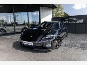 porsche-taycan-sport-turismo-2023-auto-7078-km-électrique-1