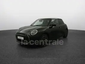 mini-4-electric-3p-2024-auto-6105-km-électrique-1