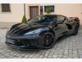 chevrolet-corvette-c8-stingray-targa-2023-auto-28531-km-essence-1