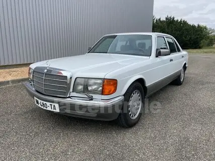MERCEDES 560
