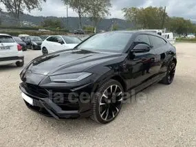 lamborghini-urus-2021-auto-47970-km-essence-1