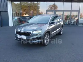 skoda-karoq-phase-2-2023-auto-49000-km-diesel