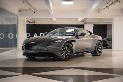 ASTON MARTIN DB11