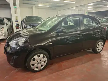 NISSAN