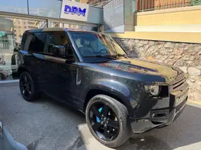 land-rover-defender-4-2021-auto-42400-km-essence-1