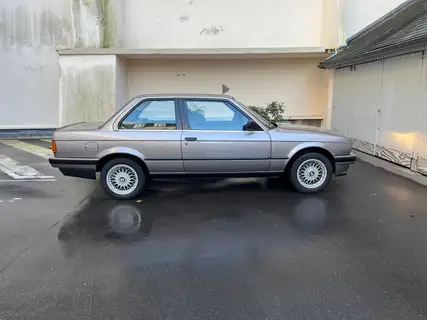 BMW SERIE 3