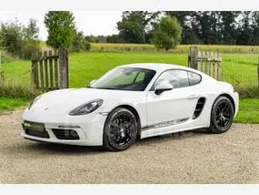 porsche-718-cayman-2018-auto-32900-km-essence-1
