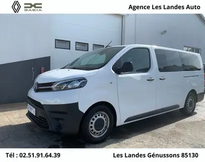 TOYOTA PROACE