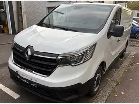 renault-trafic-iii-phase-2-2022-manual-32000-km-diesel-1