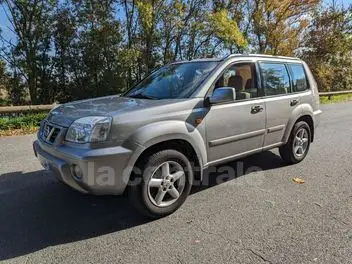 nissan-x-trail-2002-auto-155000-km-essence