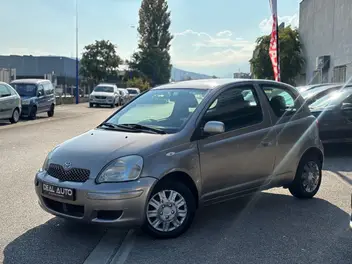 toyota-yaris-phase-2-2003-manual-134000-km-essence