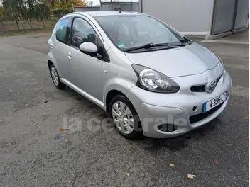 toyota-aygo-phase-3-2011-manual-99500-km-essence