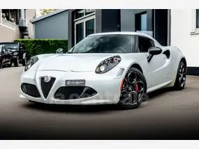 alfa-romeo-4c-2014-auto-4550-km-essence-1
