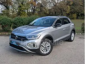 volkswagen-t-roc-phase-2-2023-auto-38000-km-essence-1