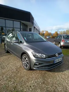 VOLKSWAGEN GOLF SPORTSVAN