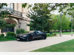 aston-martin-vantage-ii-2023-auto-17900-km-essence-1